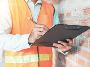 Teljeskörű tűzvédelmi szolgáltatások – szabályzatok, oktatás, felülvizsgálat